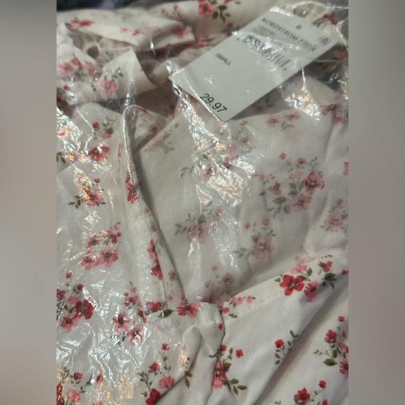 Velvet Torch Hi Low Ivory Floral Dress Small NEW NWT - Picture 3 of 3